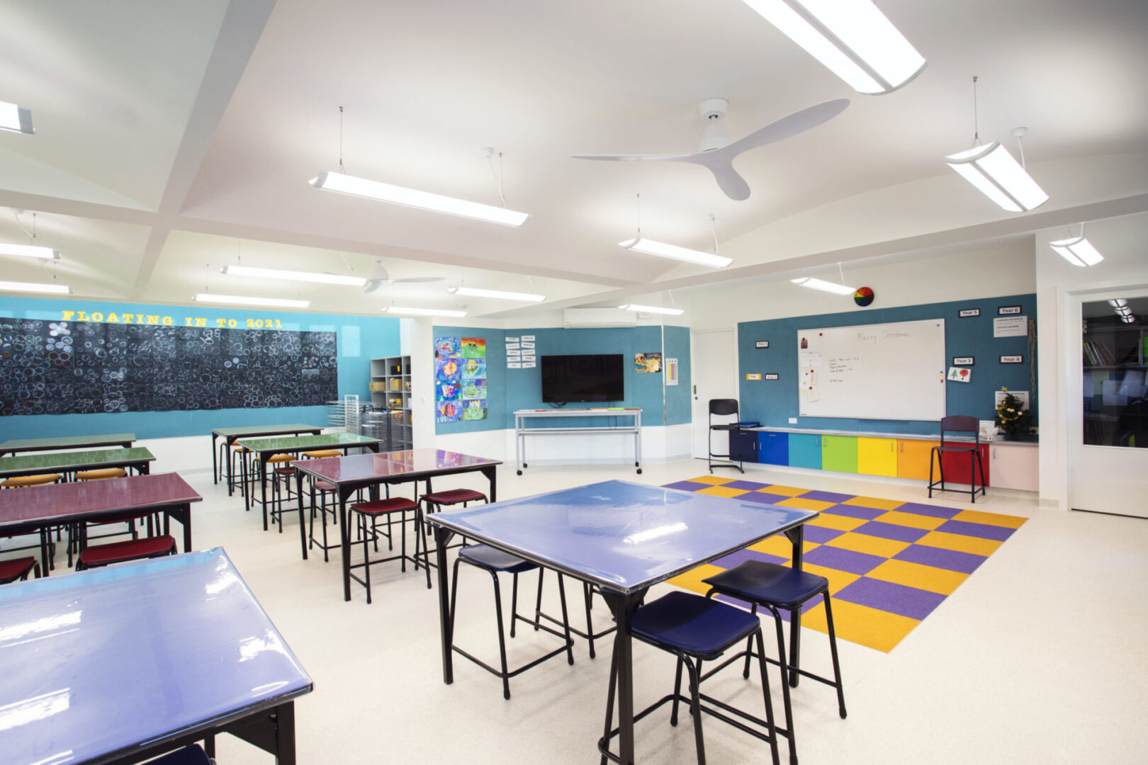 DIFFUSED ILLUMINATION / RADIANT CEILING GEOMETRY